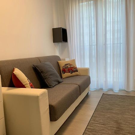 Appartamento Trilocale in Zona Bocconi/Navigli Milano Esterno foto