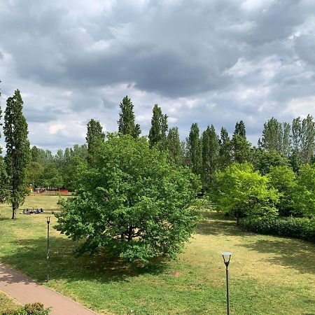 Appartamento Trilocale in Zona Bocconi/Navigli Milano Esterno foto