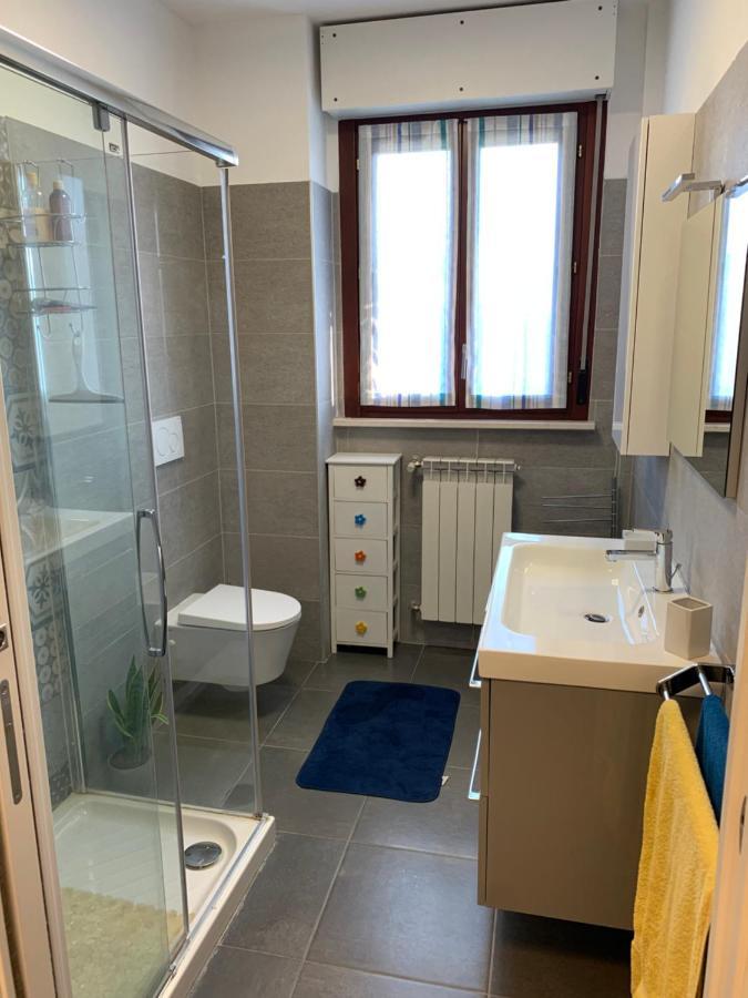 Appartamento Trilocale in Zona Bocconi/Navigli Milano Esterno foto