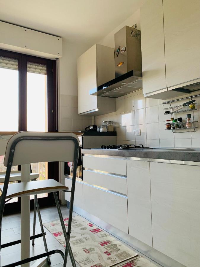 Appartamento Trilocale in Zona Bocconi/Navigli Milano Esterno foto